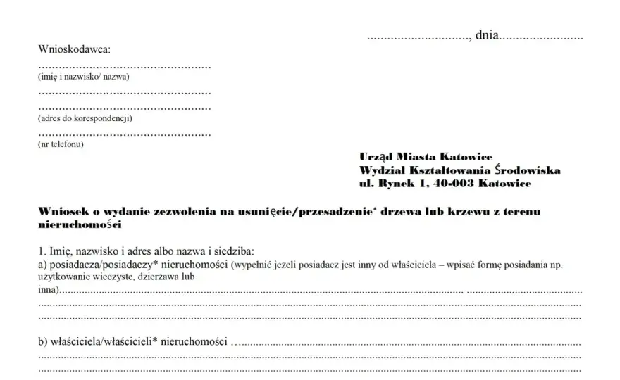 Usunięcie drzewa z działki - zgłoszenie czy zezwolenie?