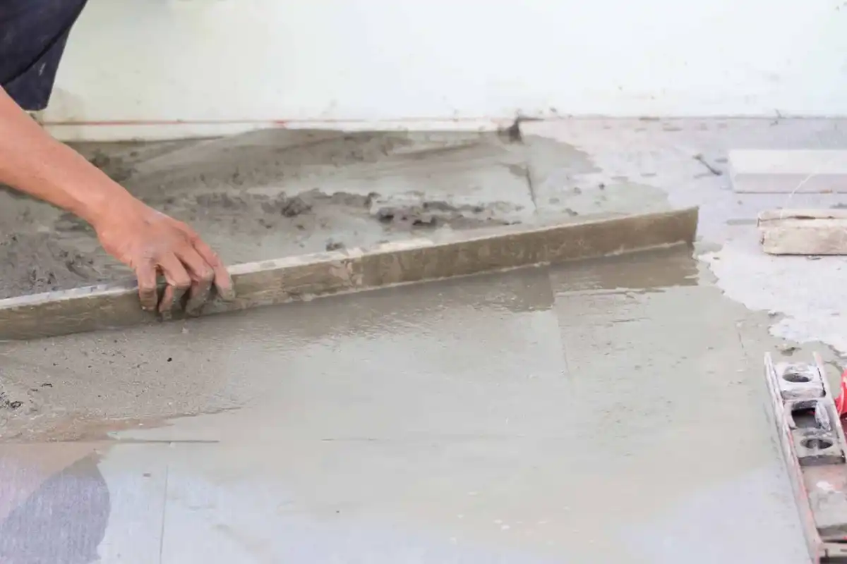 Suchy beton pod fundamenty i podłogę na gruncie - co wiedzieć